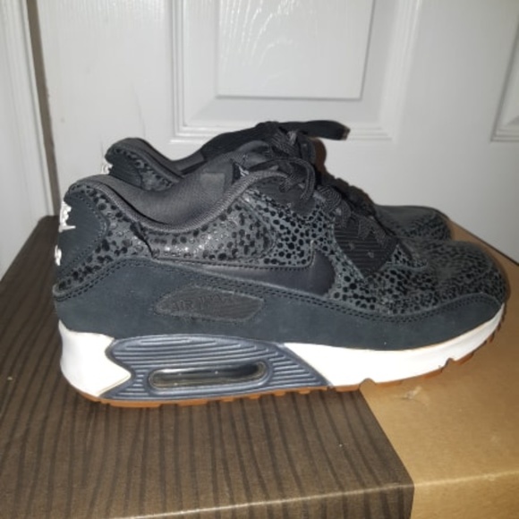 Air Max Black - Picture 2 of 5